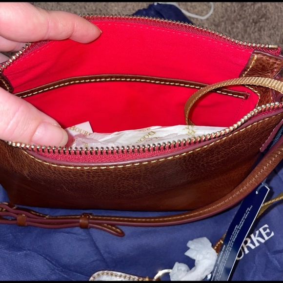 🌱NWT🌱Dooney & Bourke Florentine Leather “Ginger” Crossbody - Picture 4 of 4